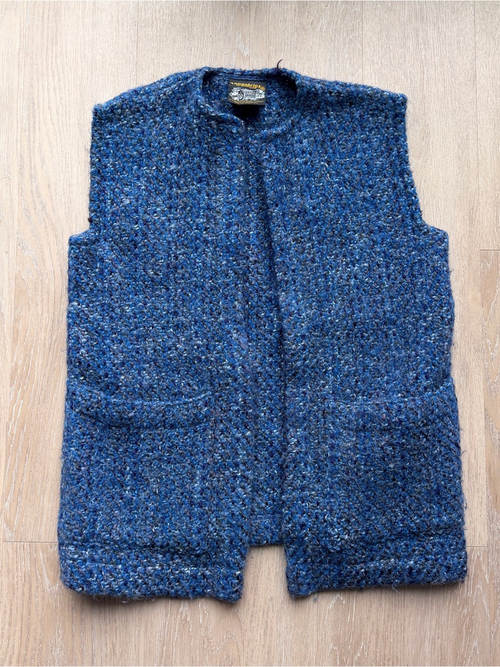 Vintage Tapestries Ireland Limited wool sweater vest
